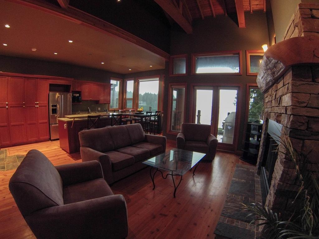 The Homestead Tofino Exterior foto